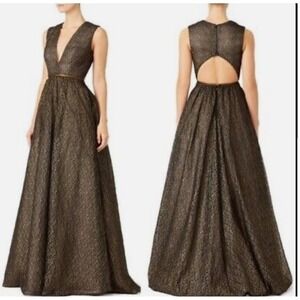 ML Monique Lhuillier Black Castle‎ Gown Size 6